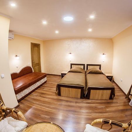 Panorama Apart-Hotel Kamianets-Podilskyi Εξωτερικό φωτογραφία