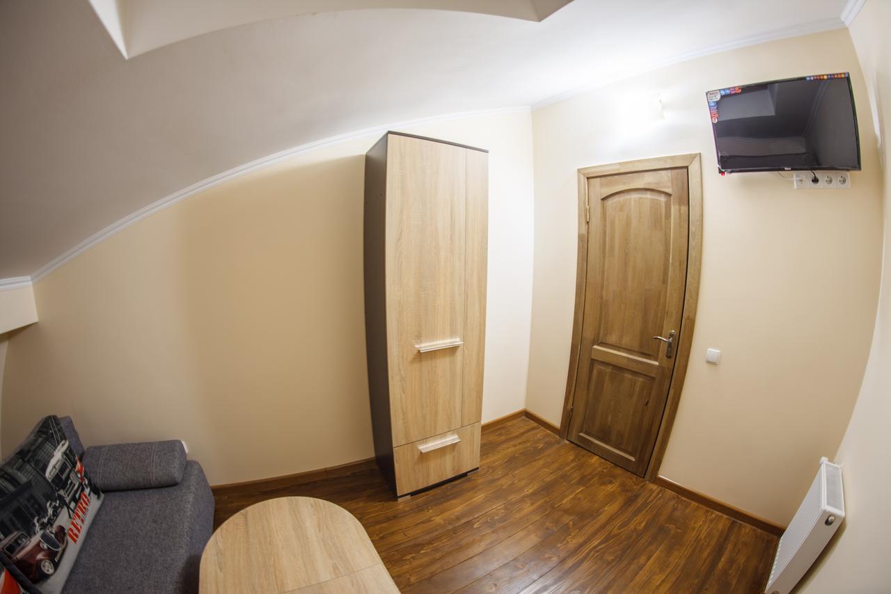 Panorama Apart-Hotel Kamianets-Podilskyi Εξωτερικό φωτογραφία